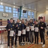 Reprezentanci Koperski Boxing Team wraz z trenerem Mariuszem Koperskim