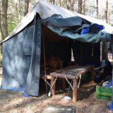 Obóz harcerski ZHR w lesie nad Jeziorem Psarskim