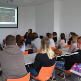 Uczniowie z Leśnej w Poznańskim Centrum Symulacji Medycznej