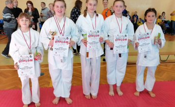 Sukcesy karateków na Turnieju Młodych Talentów Mosina Cup 2019