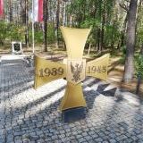 Pamięci pomordowanych w Lasach Kobylnickich podczas II Wojny Światowej (1)