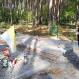 Pamięci pomordowanych w Lasach Kobylnickich podczas II Wojny Światowej (5)