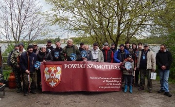 Uczestnicy Zawodów Wędkarskich